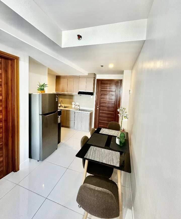 hroizon 101 condo for sale 2